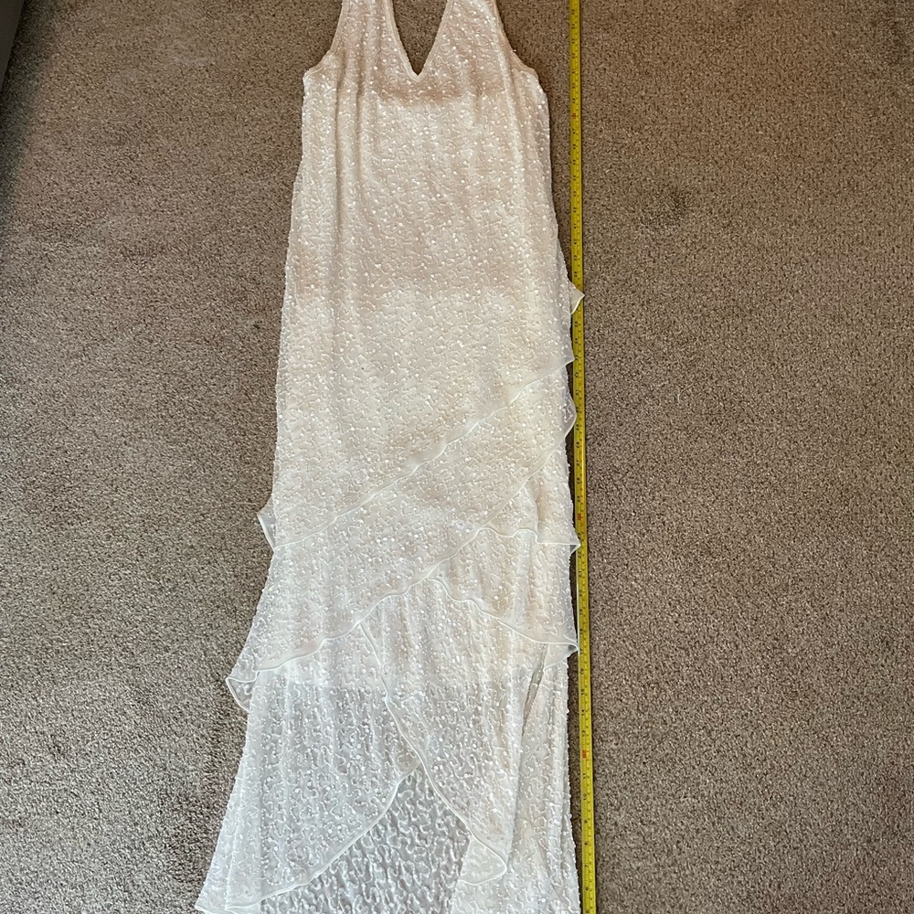 Women’s beaded wedding gown - Picture 8 of 13